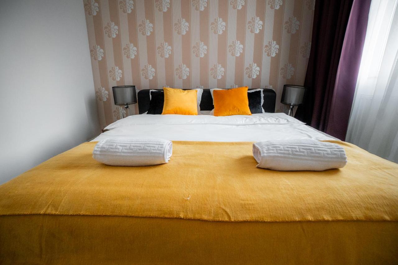 Xo Panoramic Apartment L Jacuzzi L Oradea Exterior foto