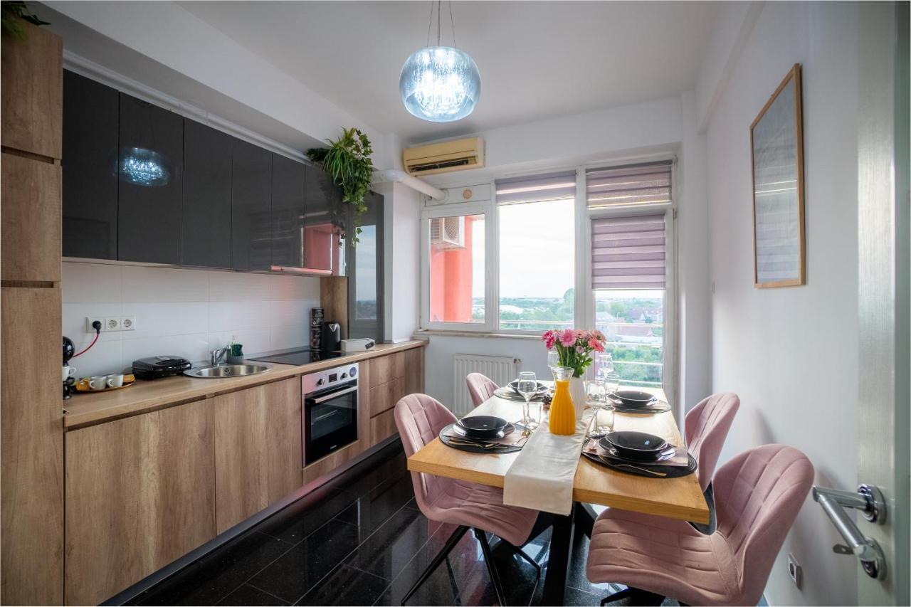 Xo Panoramic Apartment L Jacuzzi L Oradea Exterior foto